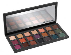 Urban Decay - 'Born to Run' eye shadow palette